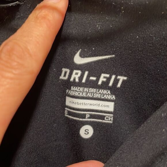 NIKE woman’s Dri fit black leggings - Picture 4 of 8